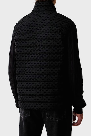 Armani Exchange Logolu Regular Fit Dik Yaka Fermuarlı Yelek Erkek Yelek Xm003511 Af19870 Uc001 Siyah