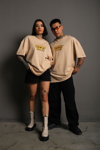 Noıssey Kod:ızeı - Unisex Oversize Looney Tunes Baskılı Pamuklu T-shirt P--1003 Bej