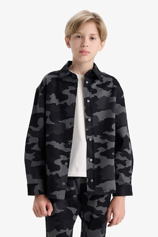 Defacto Erkek Çocuk Oversize Geniş Kalıp Polo Yaka Kamuflaj Desenli Gabardin Uzun Kollu Gömlek F1507a825augr164 Gri