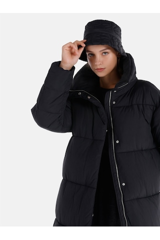 Colin's Colins Regular Fit Siyah Kadın Kaban Cl1065796 Siyah