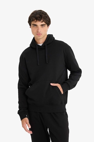 DeFacto Regular Fit Kapüşonlu Kanguru Cepli İçi Yumuşak Tüylü Basic Düz Sweatshirt X8283AZ25SPBK81