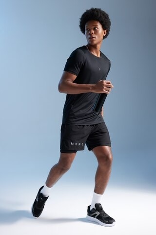 DeFactoFit Slim Fit Dar Kesim Fermuarlı Telefon Cepli Sporcu Taytlı Şort Z2147AZ23AUBK81