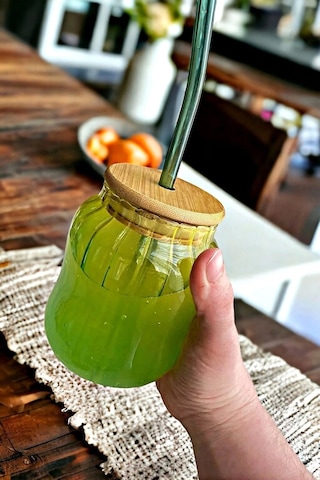 2'li Emerald Bambu Kapaklı Pipetli Cam Bardak Isıya Dayanıklı New Still Yesil