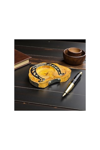 Zeytin Ağacı El Yapımı Ahşap Puro Küllüğü Gümüş Renk Metal Detaylı 18x18 Cm