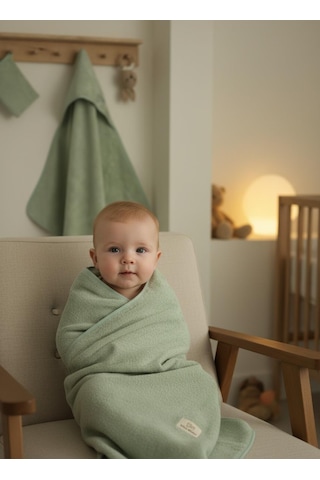 Bambu Antibakteriyel Bebek Nakışlı Havlu Kundak 75x75 Ve Kese Yeşil