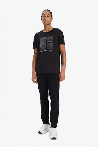 DeFactoFit Slim Fit Dar Kesim Çift Cepli Standart Paça Esnek Multifonksiyonel Sporcu Jogger D7808AX25SPBK81