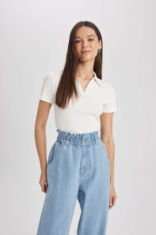 DeFacto Fitted Polo Yaka Fitilli Kaşkorse Kısa Kollu Beyaz Tişört A0379AX25SMWT32