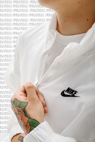 Nike Windrunner Loose Fit Men Jacket Yarım Fermuarlı Bol Kesim Erkek Astarsız Ceket Beyaz