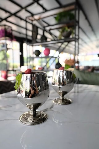 Bakır Kadeh Tombul Model Gümüş Renk