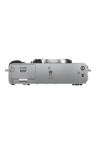 Fujifilm X-E5 Gümüş + XC13-33mm Kit
