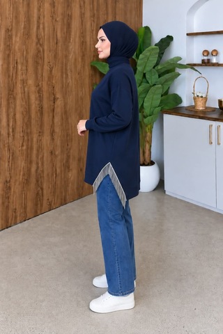 Aymiraa Kadın Püskül Detaylı Rahat Kalıp Tesettür Sweatshirt Tunik Lacivert Lacivert
