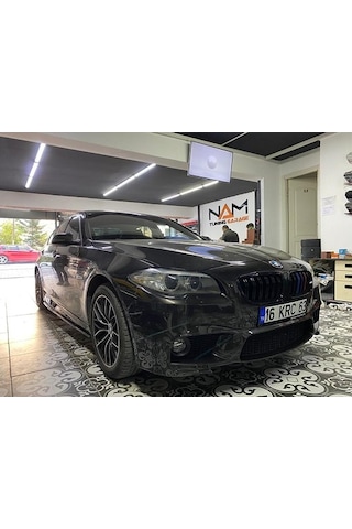 Bmw F10 Marşpiyel Lipi Alt Bıçak Parlak Siyah