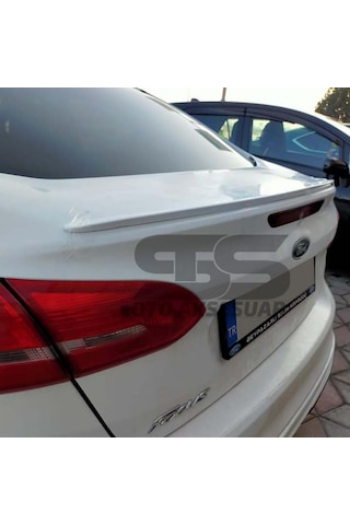 Ford Focus 3- 3,5 Bagaj Üstü Slim Spoiler Piano Black Parlak Beyaz (Sts Oto Aksesuar)
