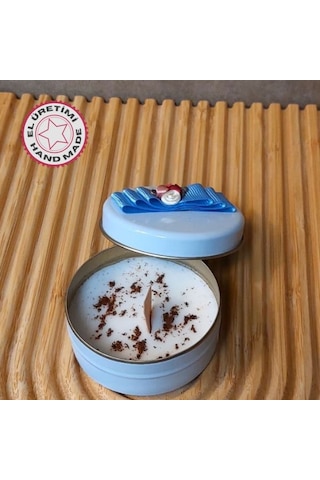 Uretti - Ayşe 7362 1799 El Yapımı Kahve Kokulu Metal Kutuda Mum - 3 X 7 Cm Beyaz