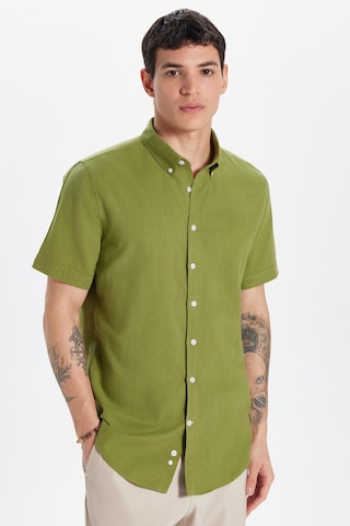 Tudors Erkek Slim Fit Dar Kesim Kısa Kollu %100 Pamuk Keten Doku Haki Düğmeli Yaka Gömlek-32811 Haki