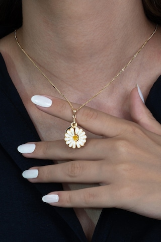 Kişiye Özel Isimli Açılan Papatya Kolye Bbk37 Gümüş