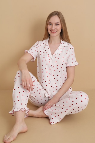 Wordex Mirano 3852 Kalp Desenli Bürümcük Gömlek Yaka Düğmeli Kısa Kollu Kadın Pijama Takımı Beyaz