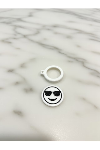 Mini Emoji Apple Uyumlu AirTag Kılıfı - Gizli Takip Tutucu Anahtarlık 3d Baskılı, Beyaz/siyah Şık Tasarım Gzlk