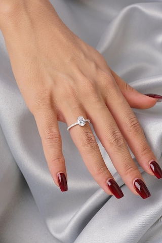 14 Ayar Altın Oval Baget Taşlı Yüzük Sarı Altın
