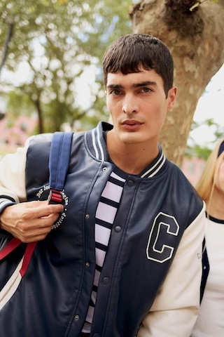 Defacto Regular Fit Kolej Yaka Çıkarılabilir Kapüşonlu Çıtçıtlı Suni Deri Bomber Mont E9972ax25aunv64 Lacivert