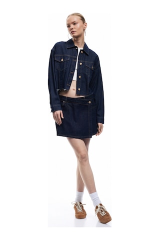 Koton Pamuklu Normal Bel Asimetrik Kesim Düğmeli Denim Şort Etek Koyu İndigo 7wal70002md