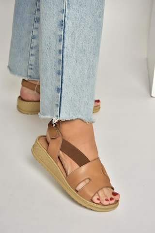 Fox Shoes Y555554003 Taba Hakiki Deri Günlük Kadın Sandalet Taba