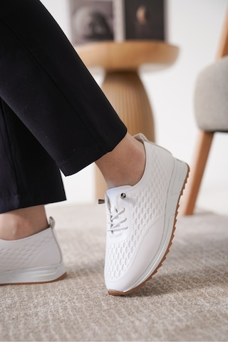 Daxtors D0155 Günlük Ortopedik Kadın Sneaker Spor Ayakkabı Beyaz