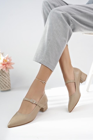 Büyük Numara Kadın Kalın Topuklu Ortadan Baretli Klasik Günlük Ayakkabı 001
