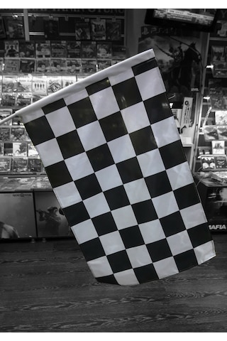 50x70 Cm Damalı Bayrak Plastik Sopalı Raşel Kumaş