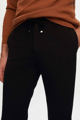 D'S Damat Slim Fit Beli Lastikli Bağcıklı Fermuarlı Likralı Rahat Jogger Pantolon 2HC03ORTJGR01 Siyah
