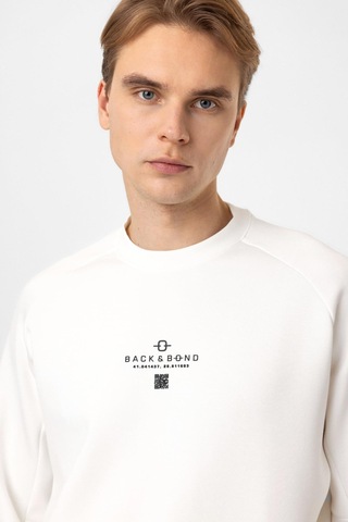 Backandbond Beyaz Regular Fit Pamuklu Bisiklet Yaka Kanguru Sweatshirt
