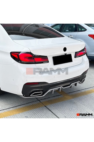 Bmw G30 Serisi - G30 Lcı M Sport Difüzör Parlak Karbon