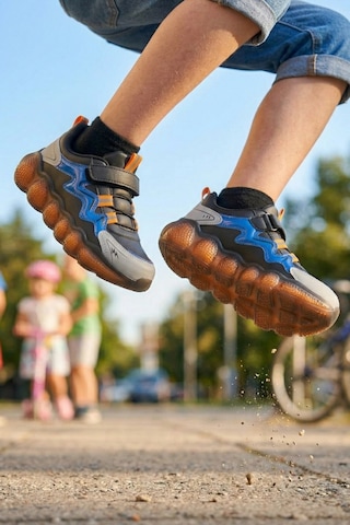 In Step Thunder Işıklı Görünümlü Ortopedik Tabanlı Erkek Çocuk Spor Ayakkabı Lacivert