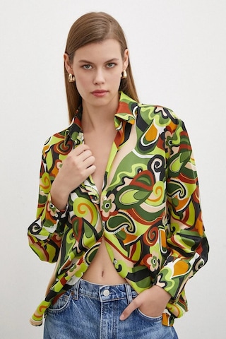 Kadın Uzun Kol Çiçek Desenli Renkli Pamuk Saten Premium Kalite Spor Şık Gömlek Yeşil