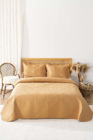 Edda Hardal Nakışlı Çift Kişilik Yatak Örtüsü Takımı 3 Parça Uyku Seti Hardal