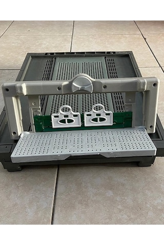 Plastik Kovan Tabanı