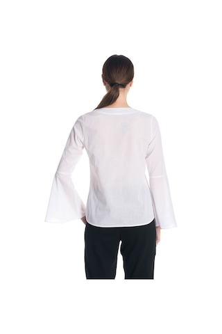 Bulalgiy Kadın Beyaz Kolları Volan Bluz - Bga527450