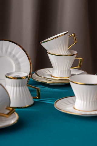 İstanbul Porselen Aşiyan 6 Kişilik Kahve Fincan Takımı Beyaz