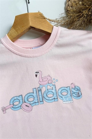 Noble Kids Kız Çocuk Yazlık Logo Baskılı Tişört Ve Şort Takım Pembe