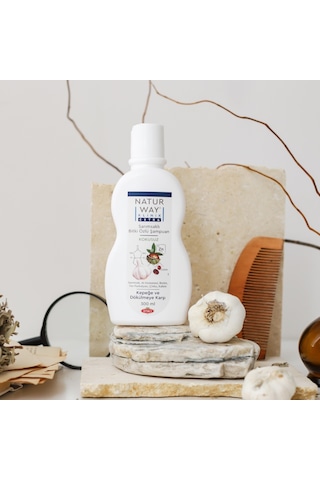 Otacı Naturway Klinik Extra Yoğun Kepek ve Dökülmeye Karşı Sarımsaklı Şampuan 300 ML