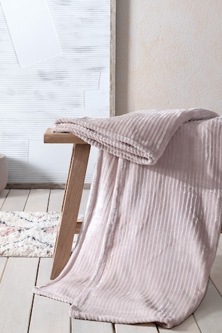 Yataş Adel Wellsoft Tv Battaniyesi 140x190 Cm - Pudra