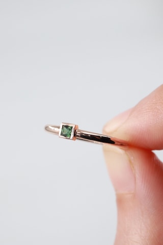 Diamine Minimal Yeşil Multi Safir Yüzük 0.09 Karat