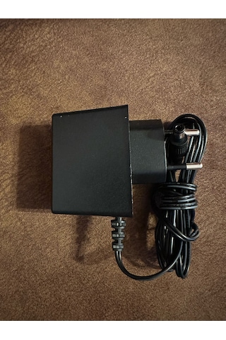 Kync Maes -1201501802 12v 1.5a Adaptör