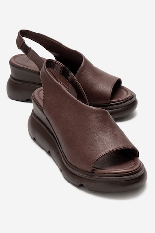 Luvishoes Agusto Kahverengi Hakiki Deri Kadın Dolgu Topuk Sandalet Kahverengi