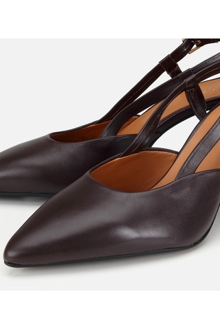 Hotiç Kadın Deri Kahverengi Bantlı Arkası Açık Kısa Topuklu Stiletto