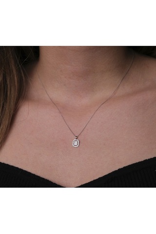 Gülaylar Diamond Line Beyaz Altın Baget Taşlı Kolye 49065599