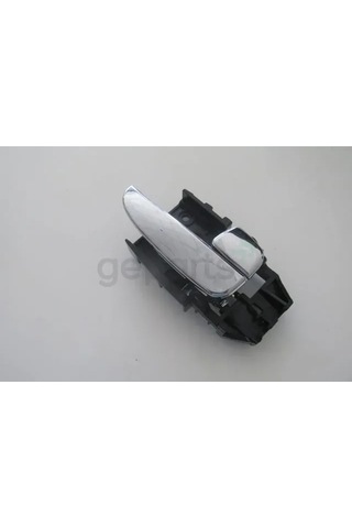 Ön Kapi İç Açma Kolu Sağ Nikelajlı Hyundai Elantra - 2002-2003