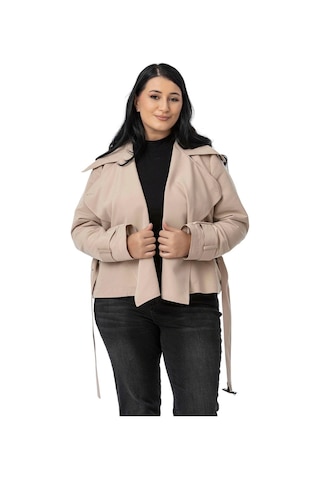 Büyük Beden Mono Yaka Kemerli Astarlı Kısa Bej Rengi Trençkot Bej