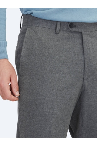 Gri Düz Dokuma Fitted Fit Klasik Pantolon Gri