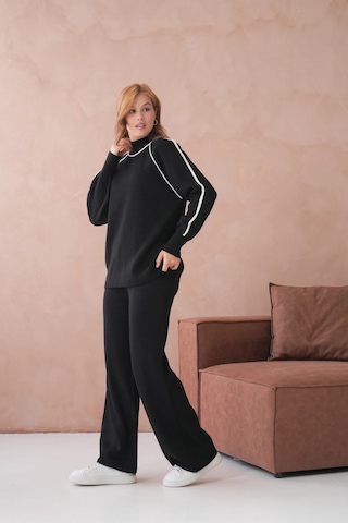 Kadın Dik Yaka Yarım Pat Fermuar Yırtmaçlı Kazak Pantolon İkili Triko Takım Siyah